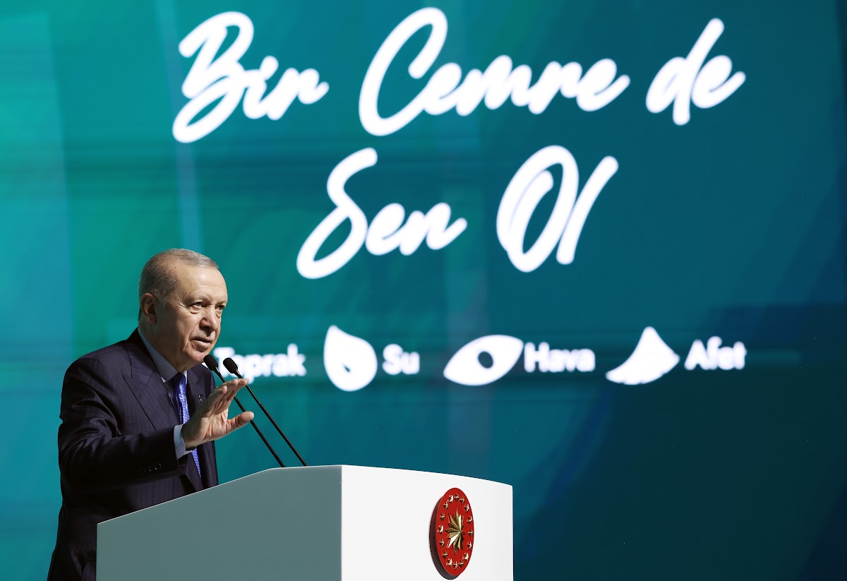 Cemre Vakfı Tanıtım Programı AKM’de Gerçekleşti: “Bir Cemre de Sen Ol”